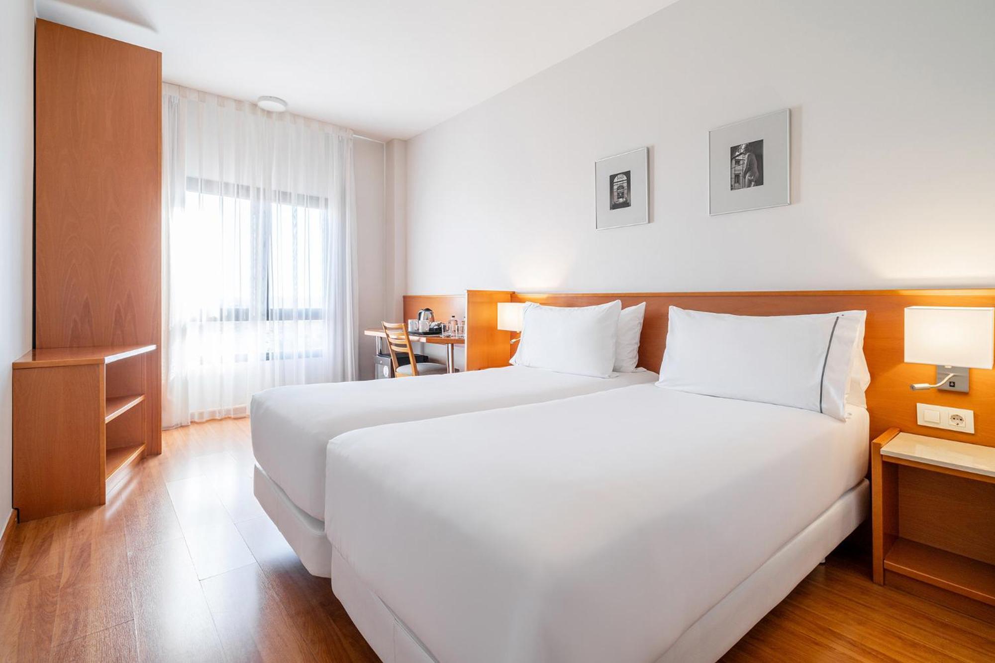 Exe Pozuelo Hotel Pozuelo de Alarcón Екстериор снимка