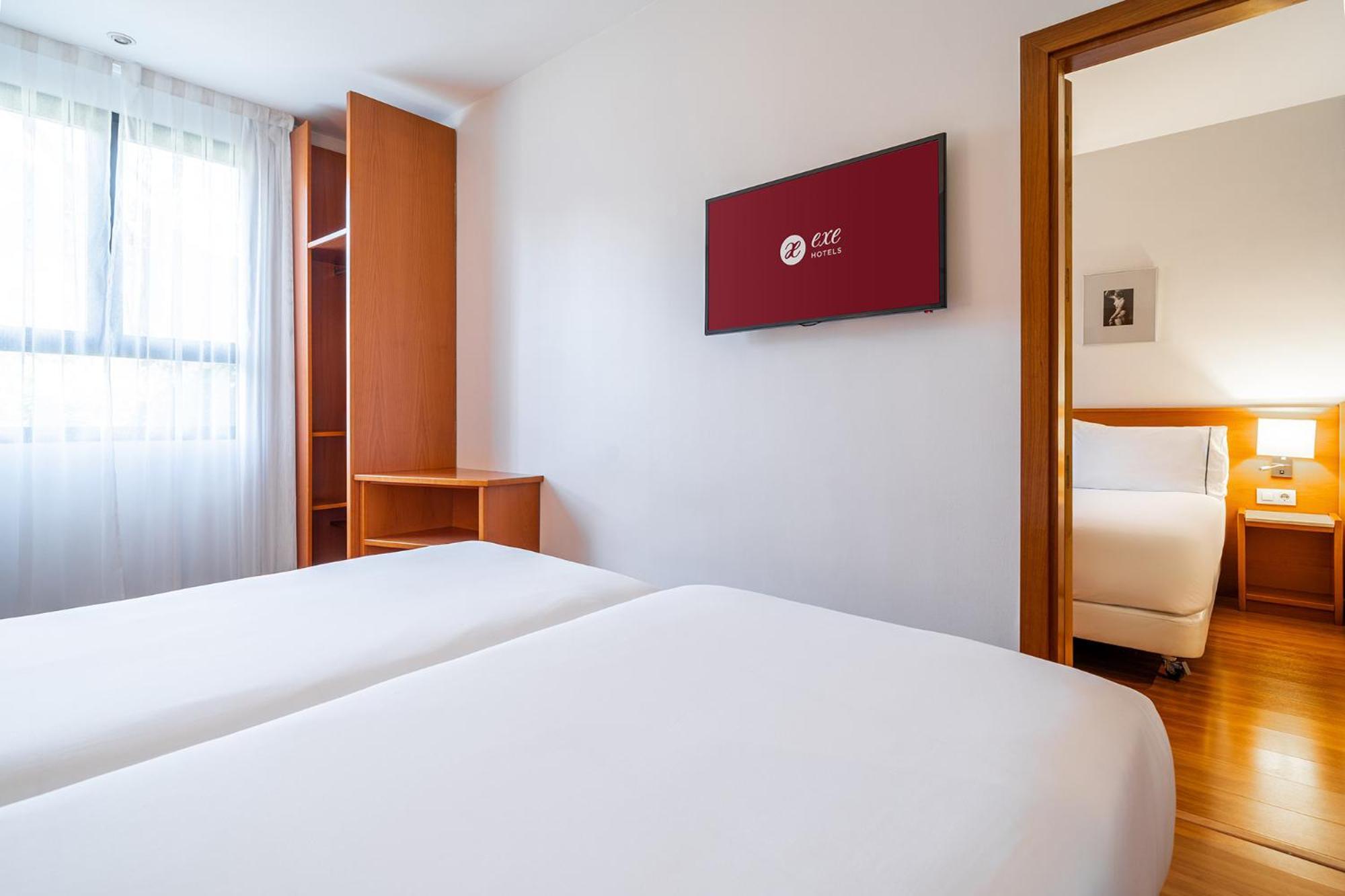 Exe Pozuelo Hotel Pozuelo de Alarcón Екстериор снимка