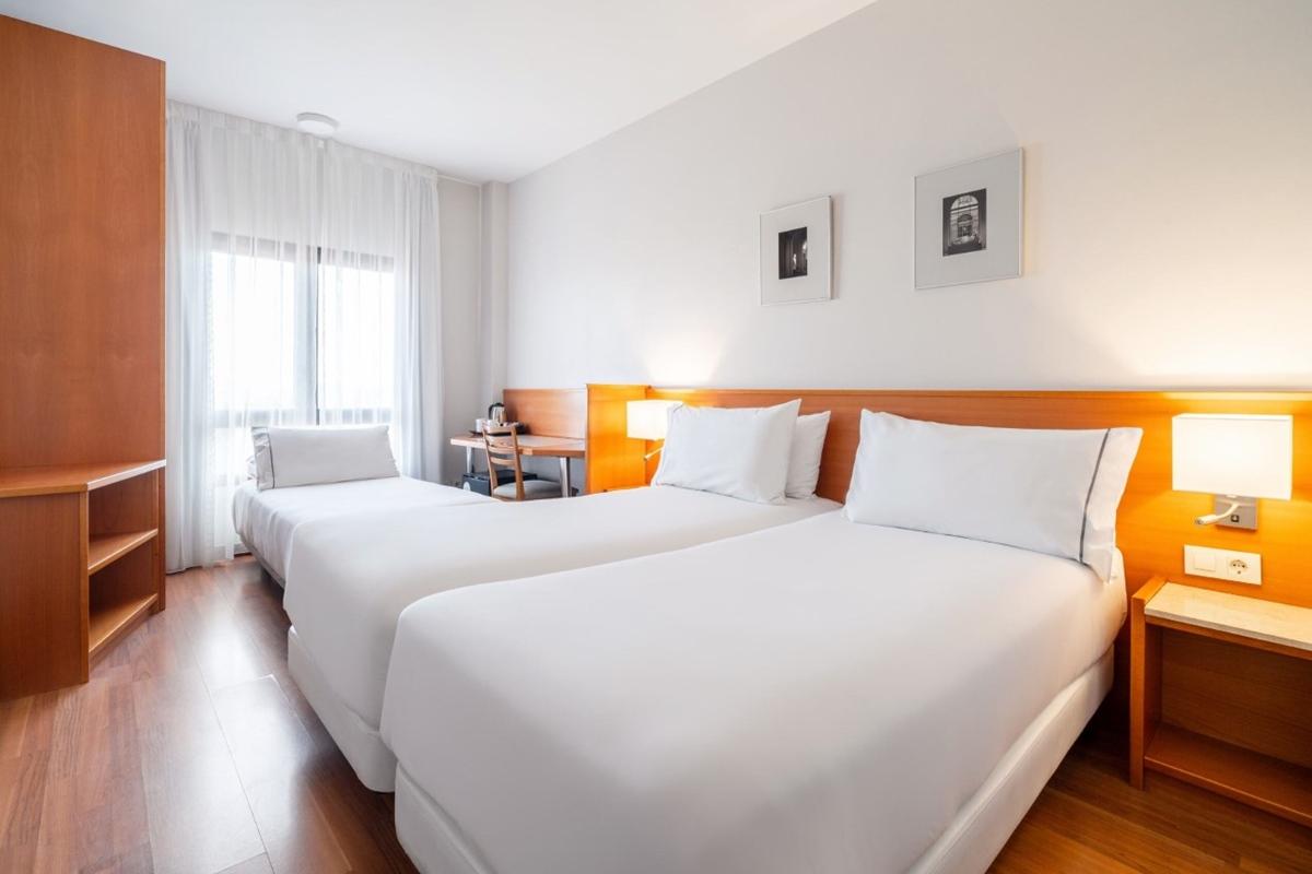 Exe Pozuelo Hotel Pozuelo de Alarcón Екстериор снимка