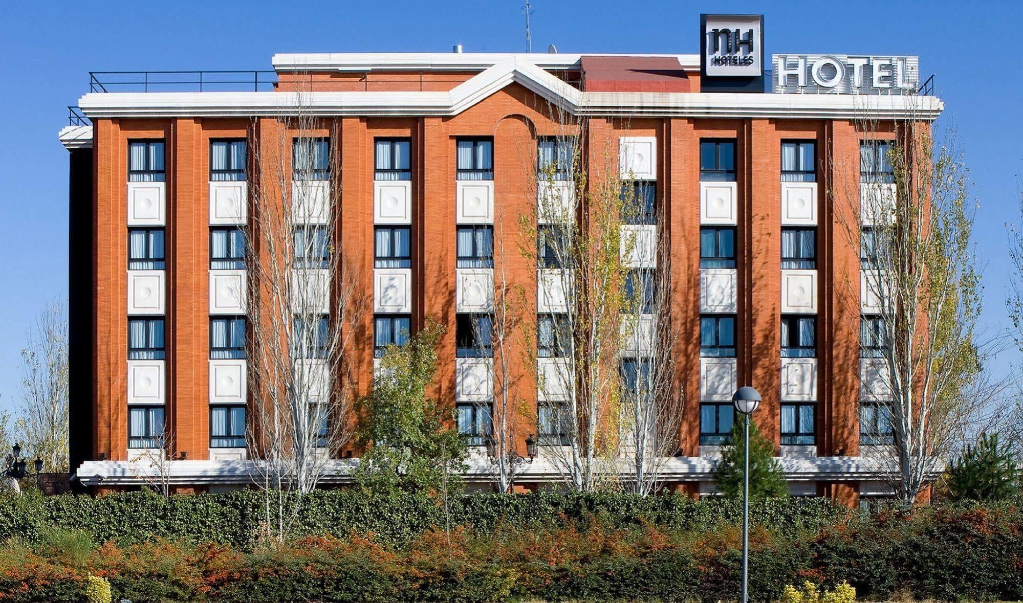 Exe Pozuelo Hotel Pozuelo de Alarcón Екстериор снимка